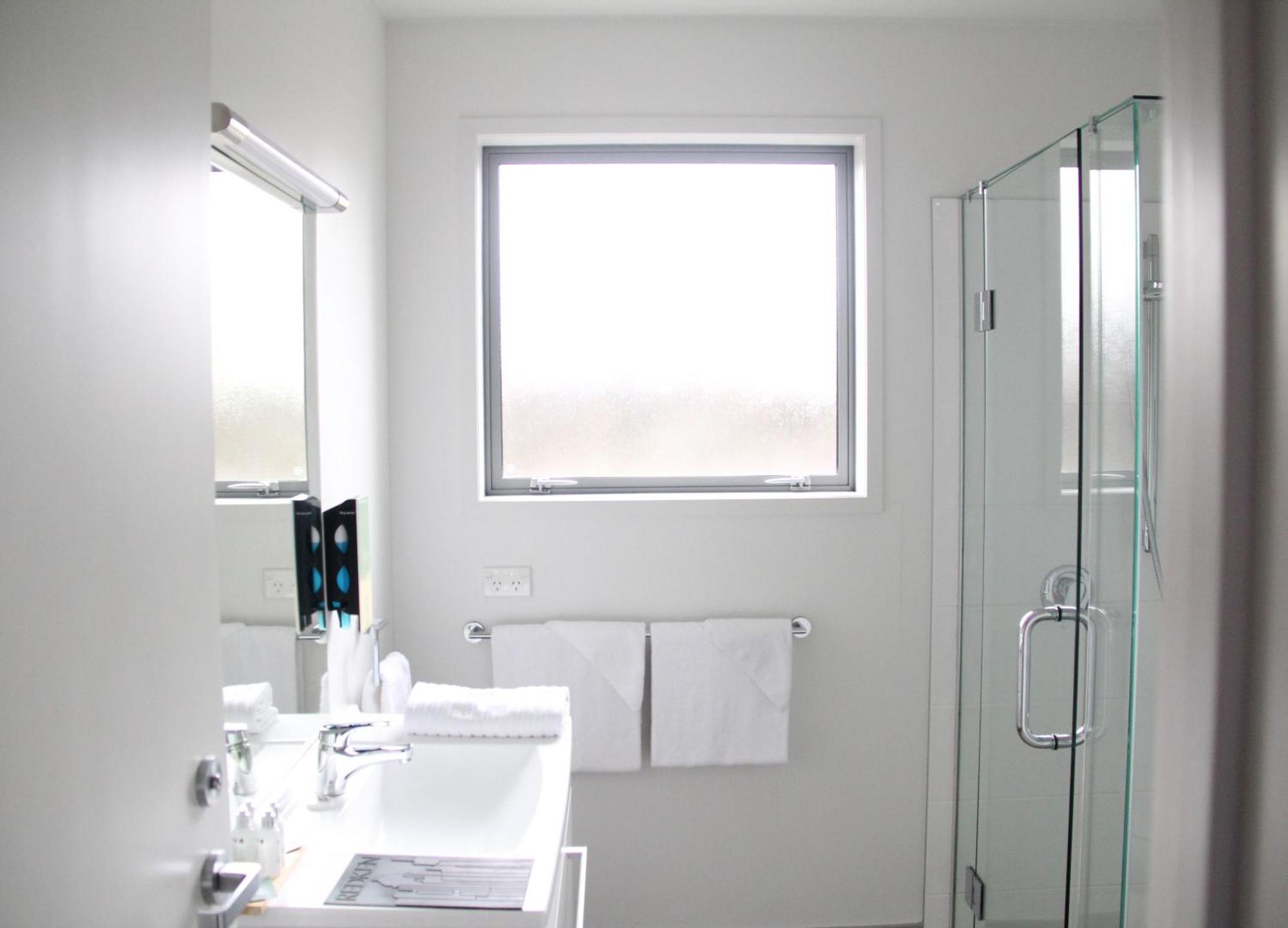 Pukekura Motor Lodge New Plymouth Cameră foto Bathroom
